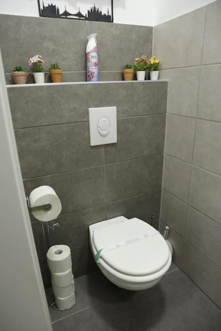 Budapest Flamingo Central Home Stay - Balcony, Ac, Downtown Esterno foto
